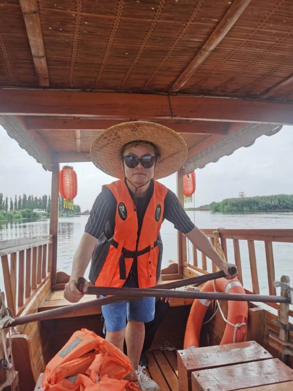 小龙虾的第二张照片--南通相亲服务中心