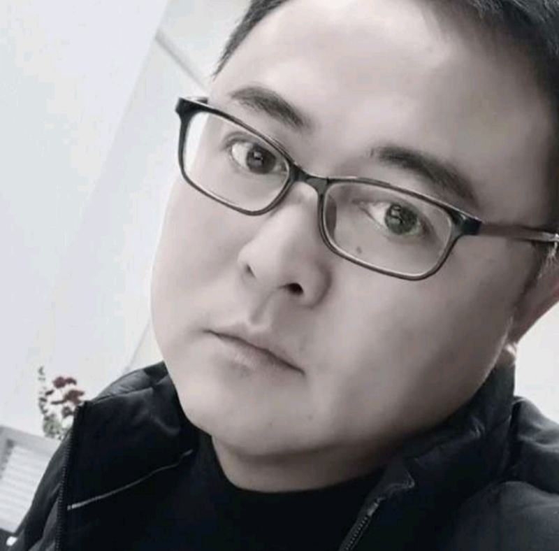 小石头的第一张照片--南通相亲服务中心