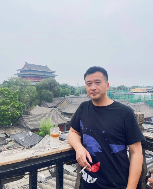 生而为人的第二张照片--南通相亲服务中心