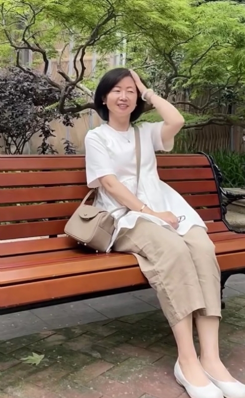 千年老母猪的第五张照片--南通相亲服务中心