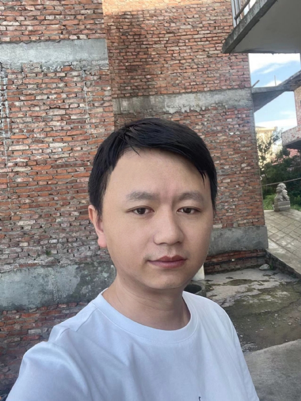 行人的第一张照片--南通相亲服务中心