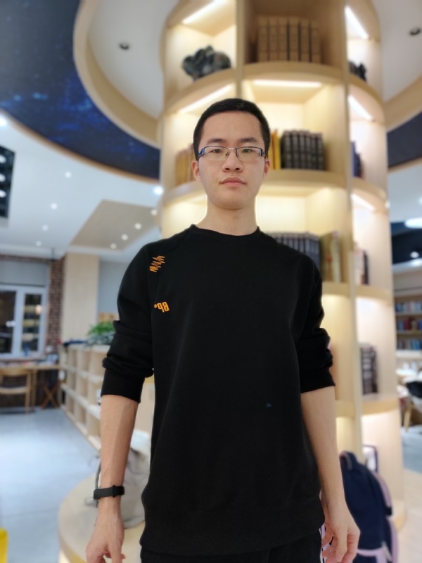 轩墨的第一张照片--南通相亲服务中心