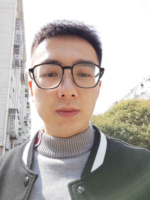 七彩皮皮虾的第一张照片--南通相亲服务中心