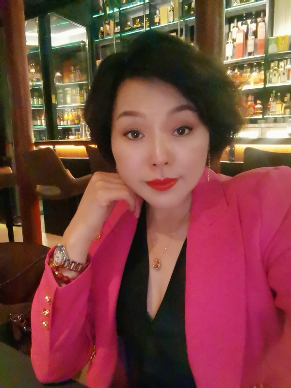 feng的第一张照片--南通相亲服务中心