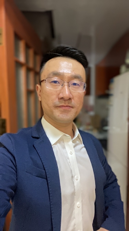 笑看人生的第一张照片--南通相亲服务中心