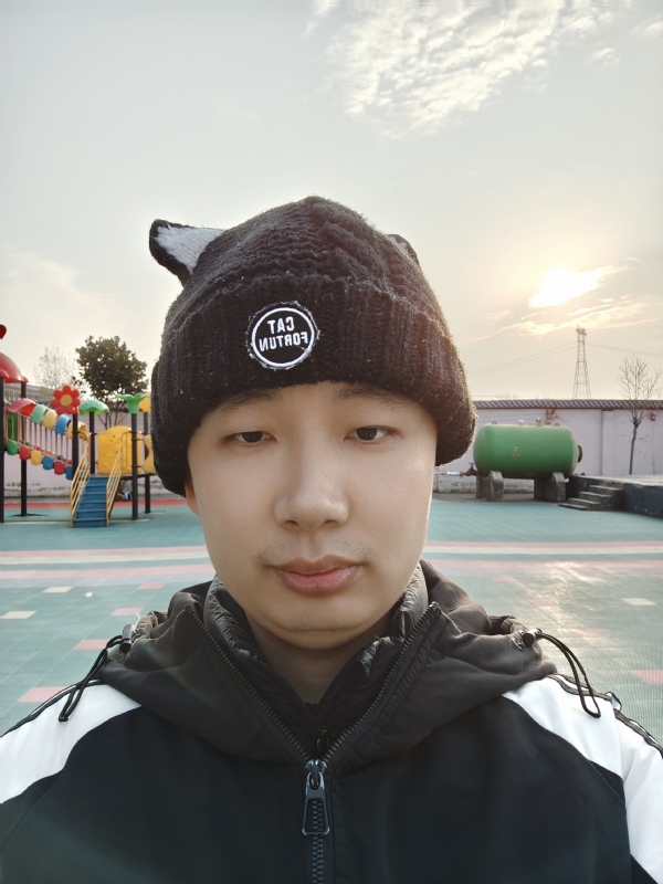 王连杰的第一张照片--南通相亲服务中心