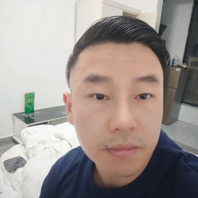 Poluk秦的第一张照片--南通相亲服务中心