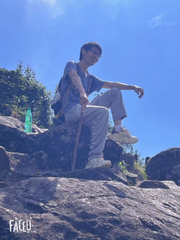落叶之秋的第一张照片--南通相亲服务中心