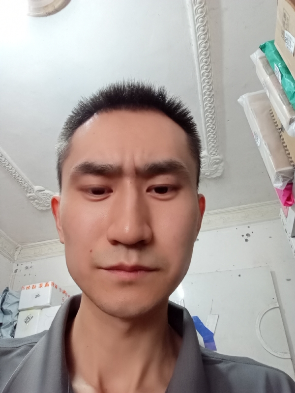 西门吹雪的第一张照片--南通相亲服务中心