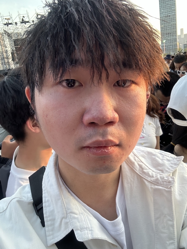 会修电脑的小杨的第一张照片--南通相亲服务中心