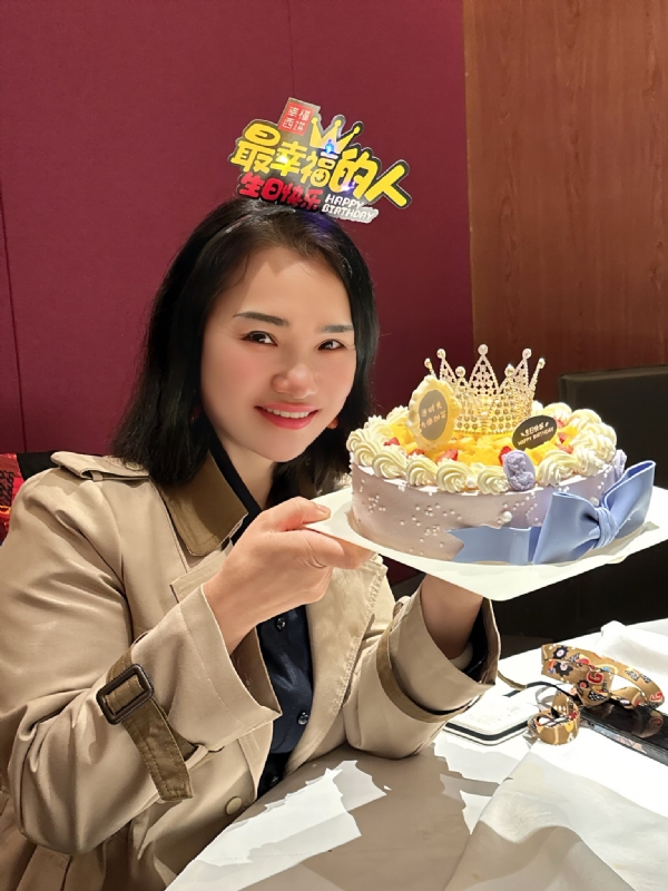 Apple的第一张照片--南通相亲服务中心