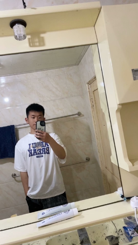 哈哈的第一张照片--南通相亲服务中心