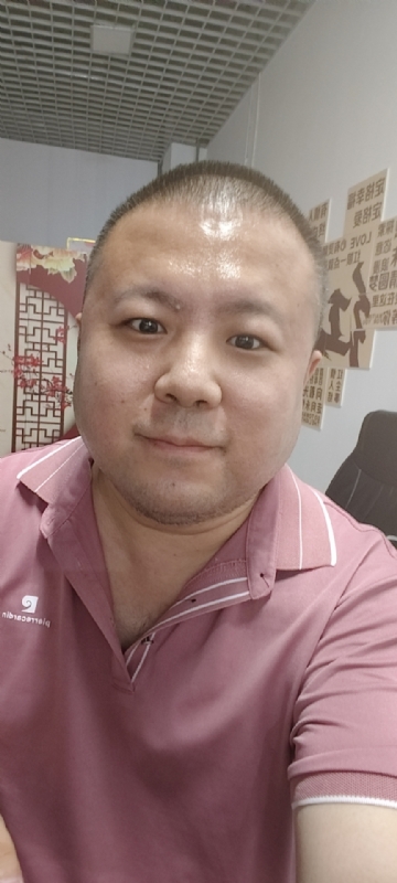 漫步星辰的第一张照片--南通相亲服务中心
